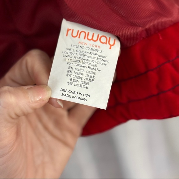 Runway New York fur trimmed puffer vest - Picture 7 of 14